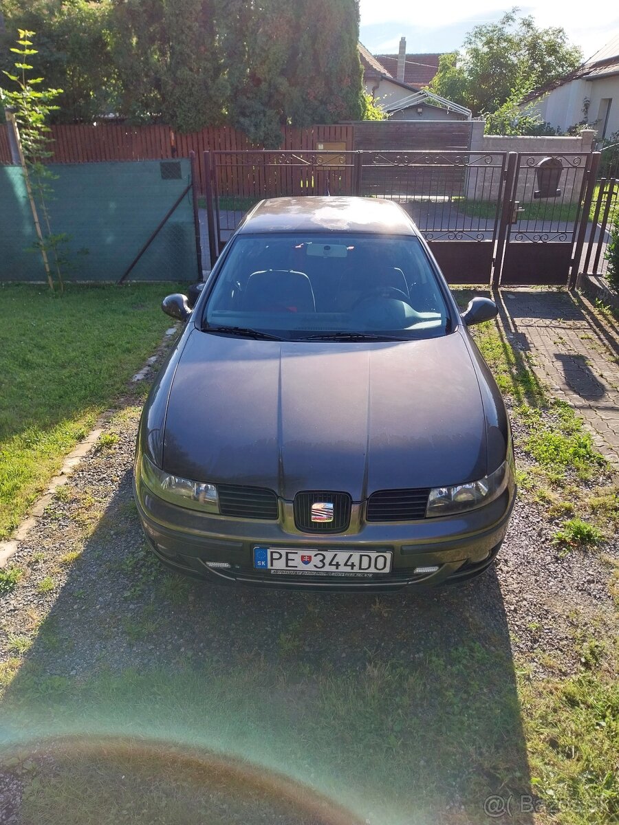 Toledo 1M2 r.2004 1,6 16V 77kW 103k cca300000km