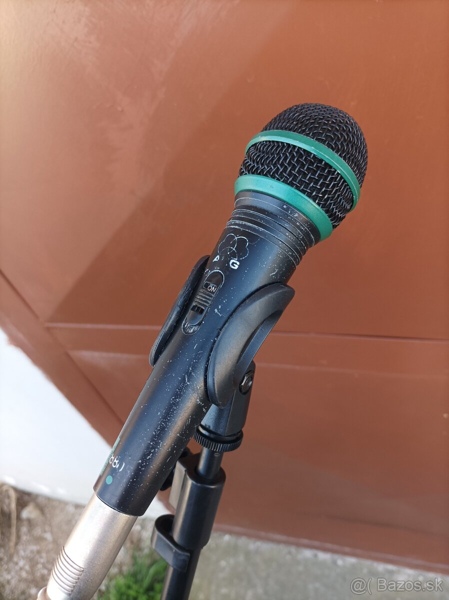 Mikrofón Akg D880s - Bánovce Nad Bebravou 