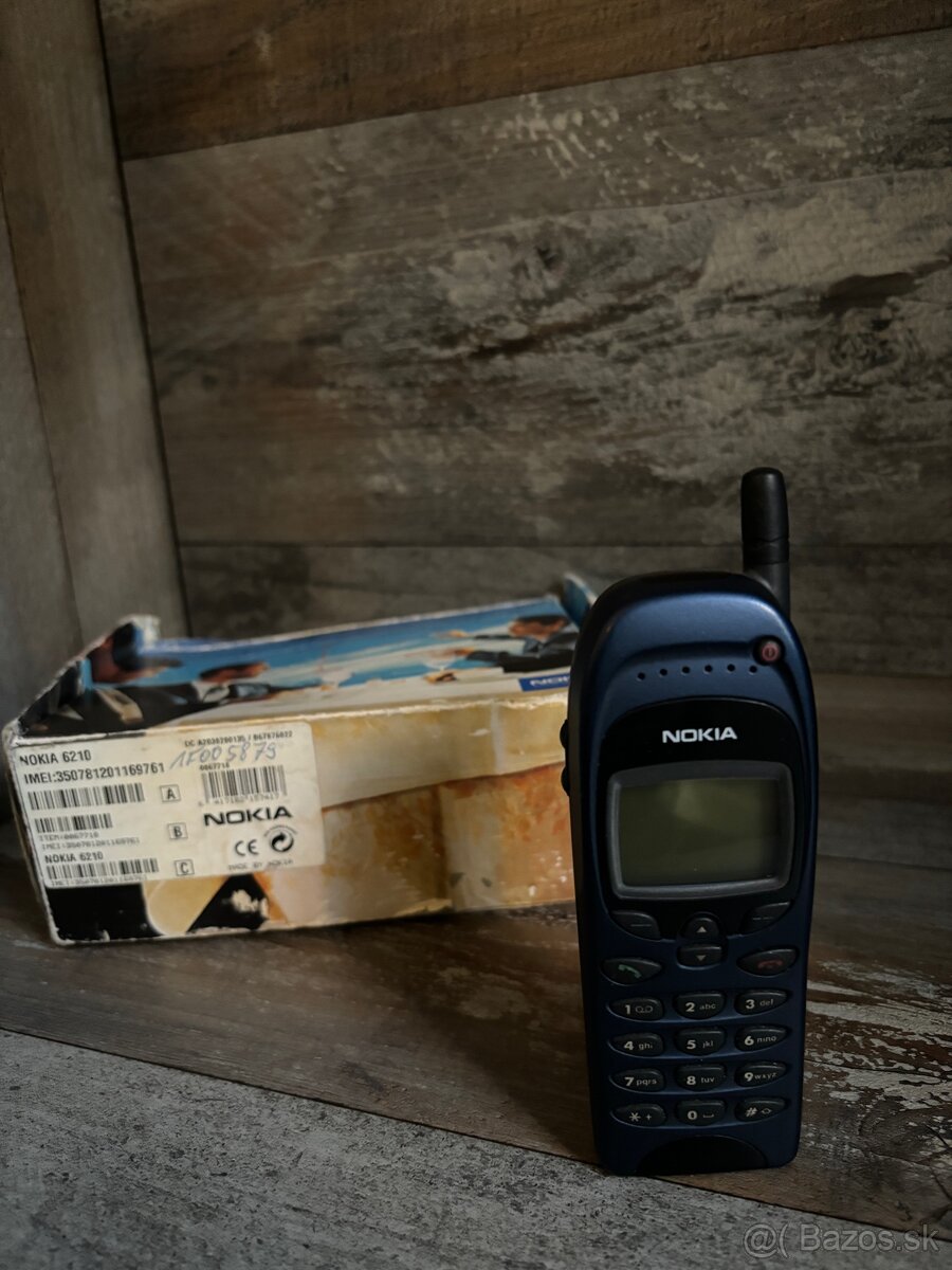 Nokia 6210