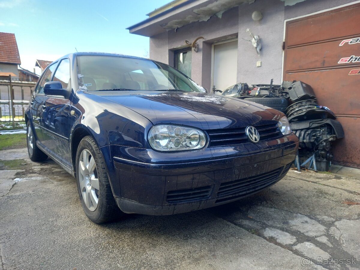 Golf 4 1.6 benzin