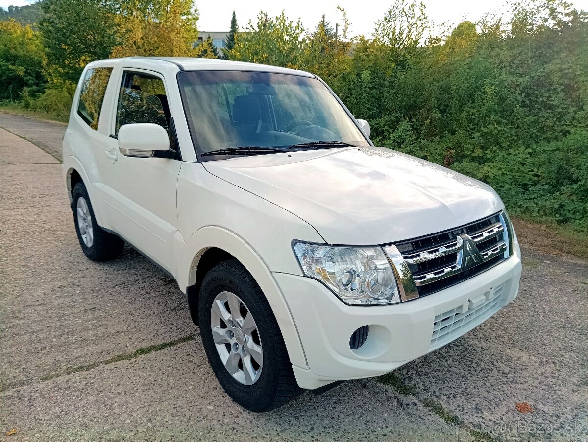 Mitsubishi Pajero 3.2 DID MODEL 2013 FECLIFT -