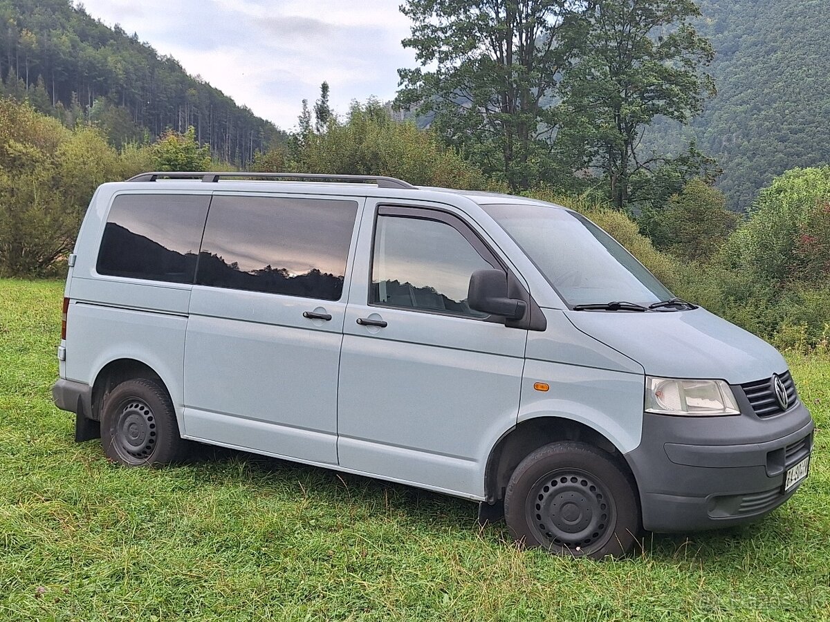 Volkswagen Transporter T5 1.9 Tdi 77 kw  6 miestny + klima