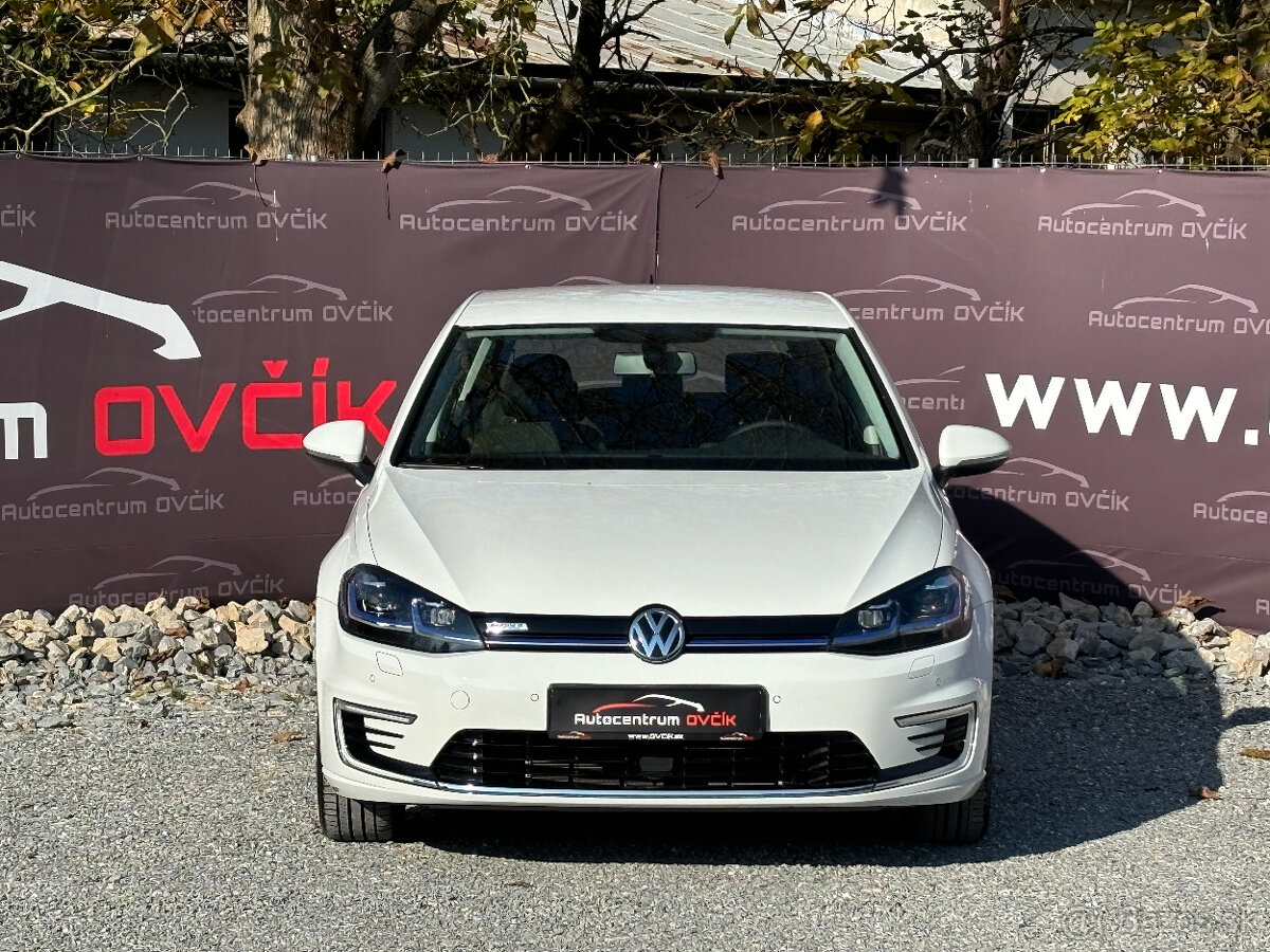 Volkswagen Golf e - 100 kW CCS