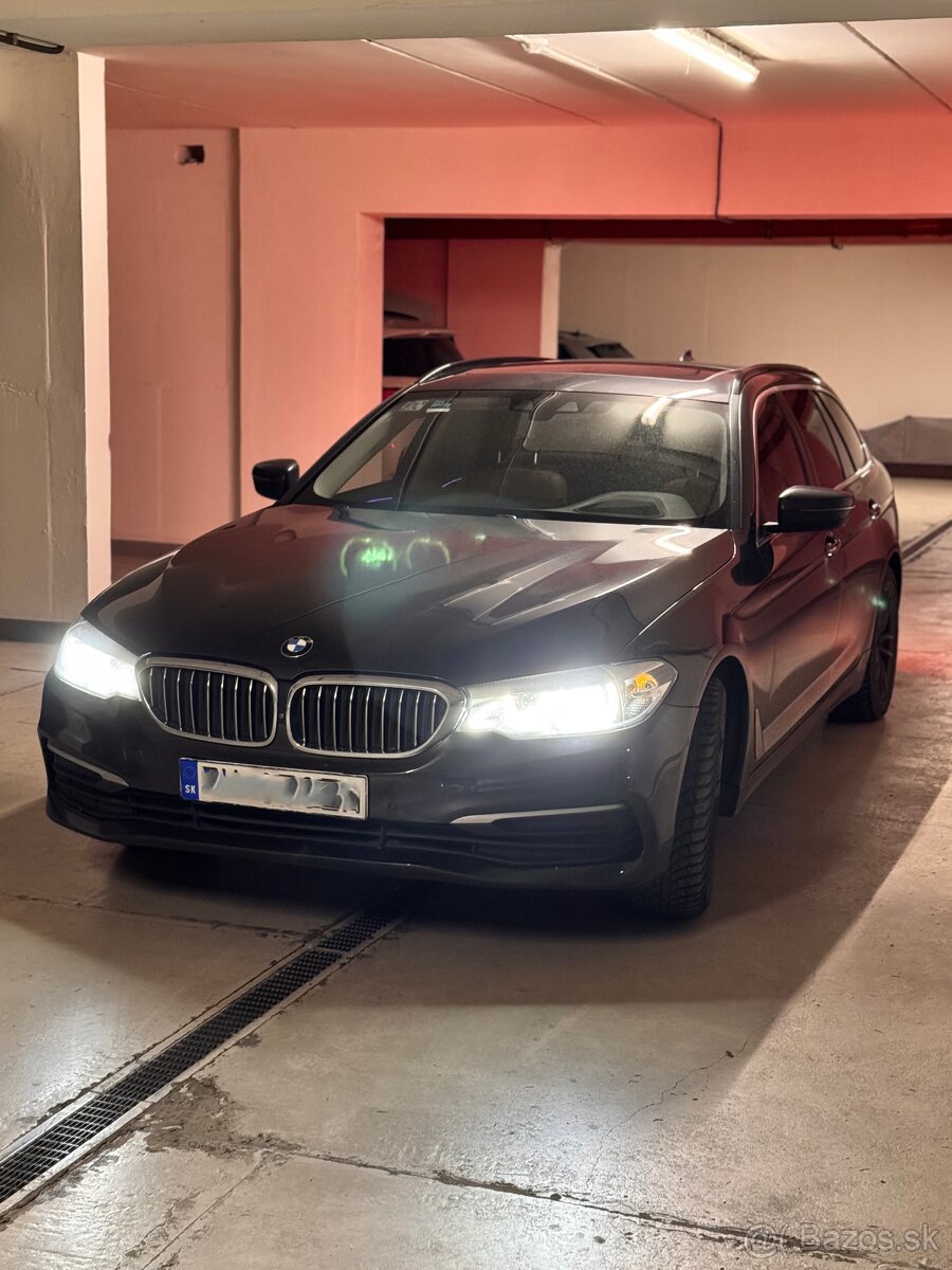 BMW 530d / xDrive / LED / Pano