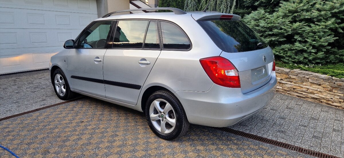 Škoda Fabia 1..4i 16V M5 Elegance 2009