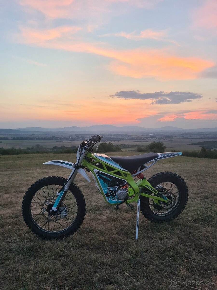 Predam elektricke enduro