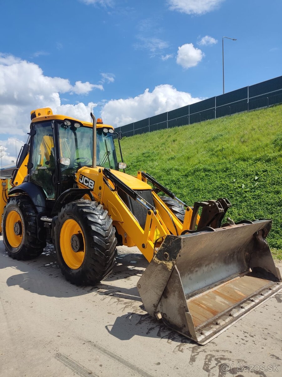 Traktorbagr JCB 4CX-ECCO