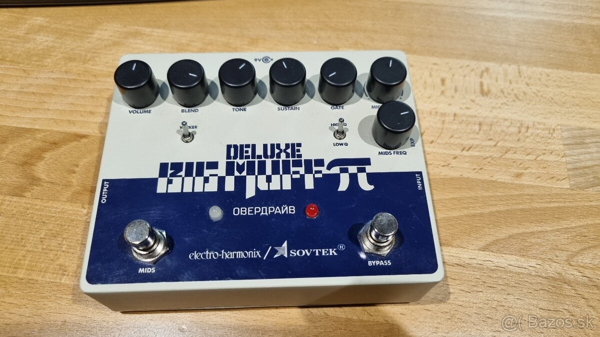 Electro Harmonix Sovtek Deluxe Big Muff Pi Gitarový efekt