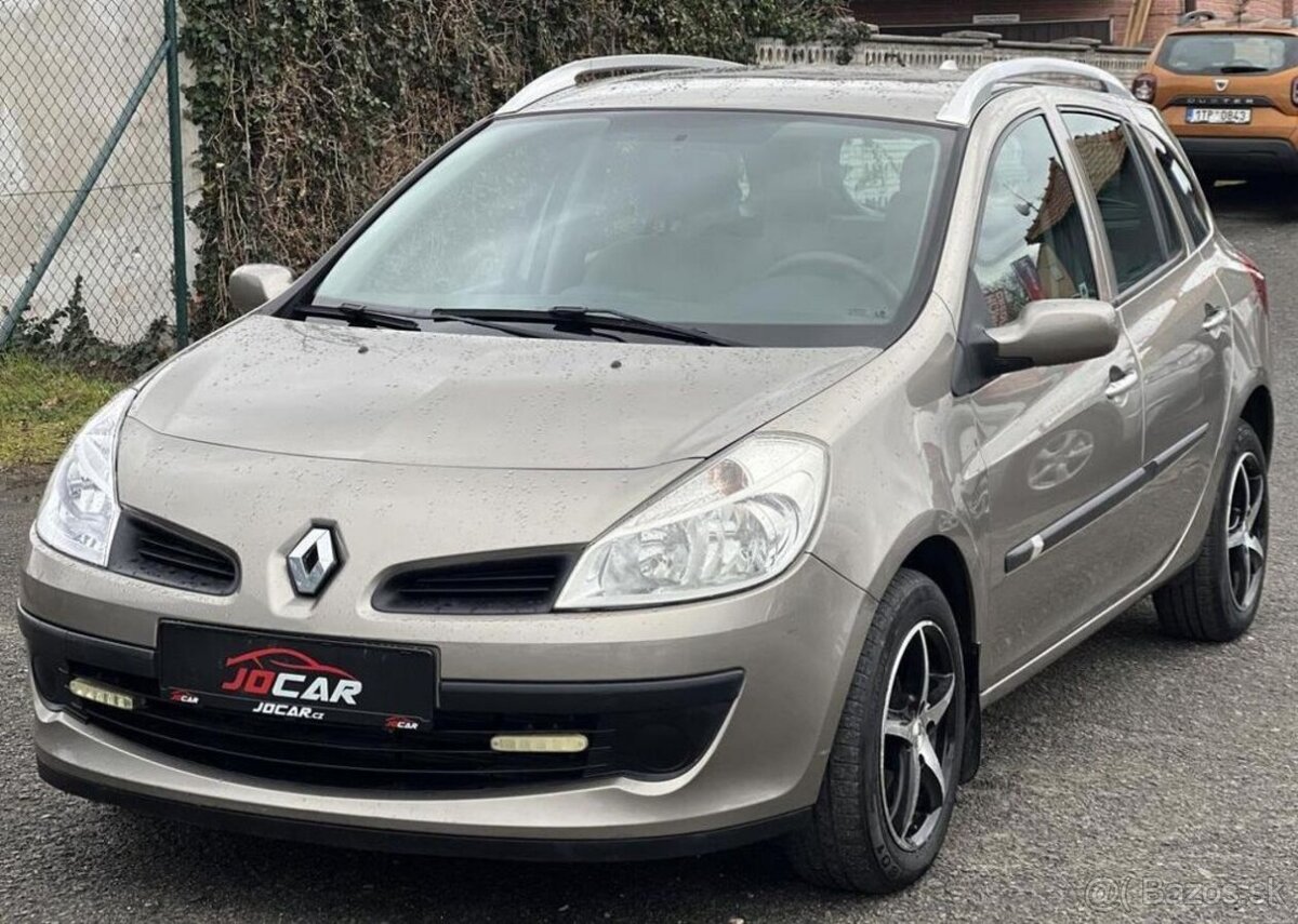 Renault Clio 1.2TCe KLIMA TEMPOMAT ČR 1.MAJ benzín manuál