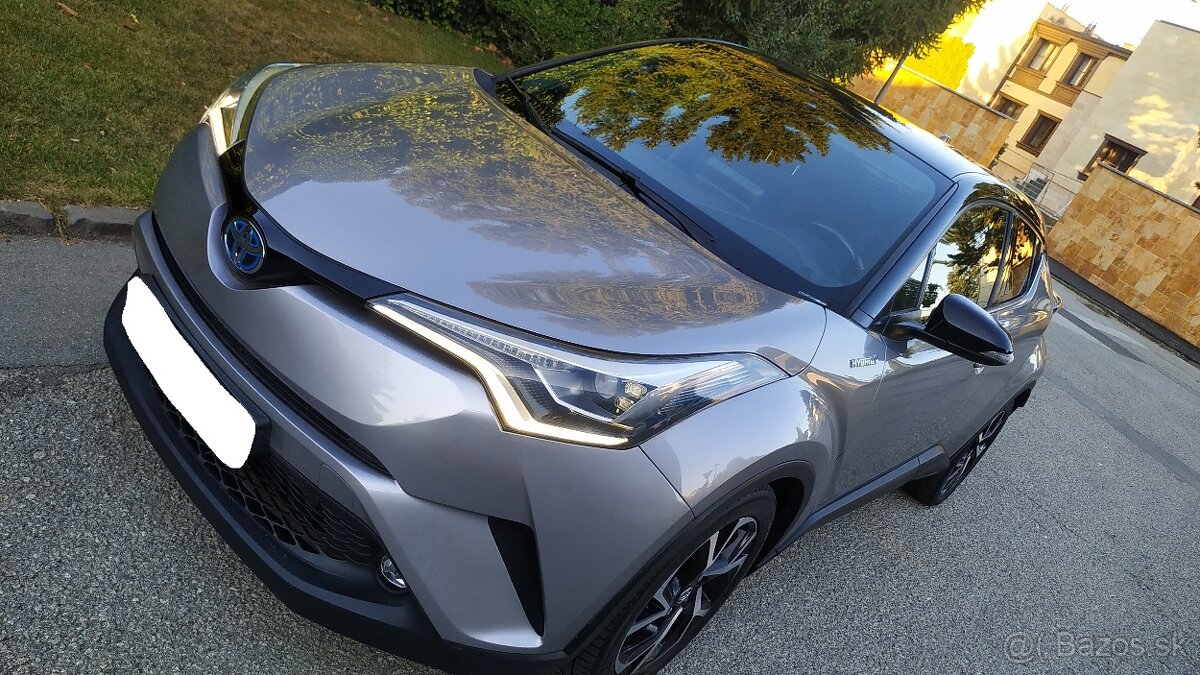 Toyota C-HR 1.8Hybrid 73kw,11/2017 E-CVT