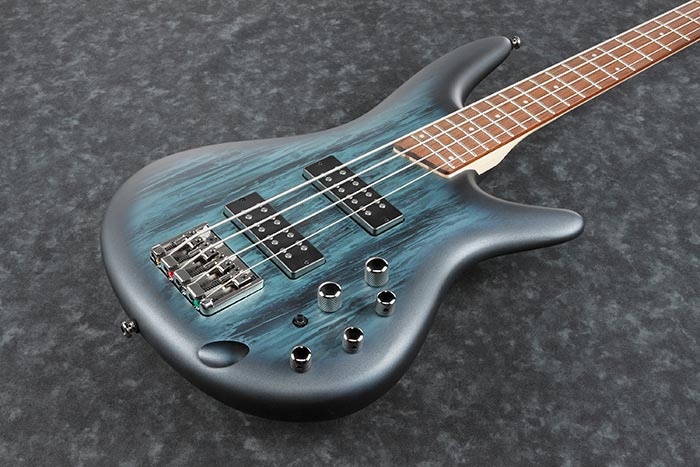 Bass gitara