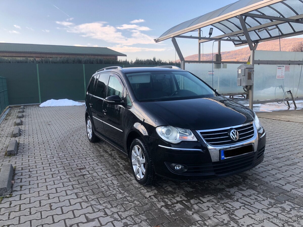 Volkswagen Touran 2.0 Tdi