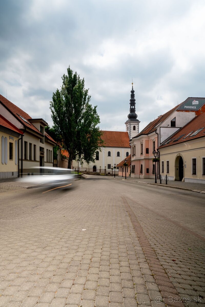 AZ. Administratívne priestory v centre Trnavy na Kapitulskej