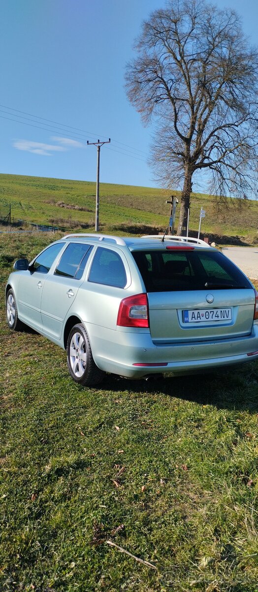 ŠKODA OCTAVIA COMBI 2.0 TDI 103KW, DSG