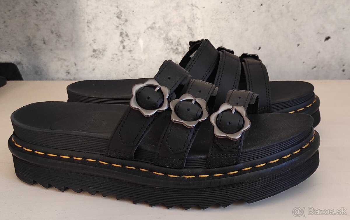 Dr. Martens  Blaire Slide EU42