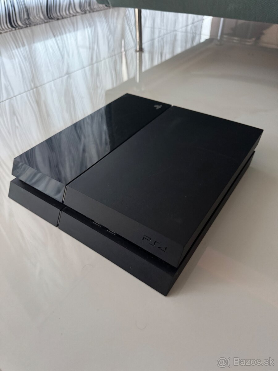 Playstation 4