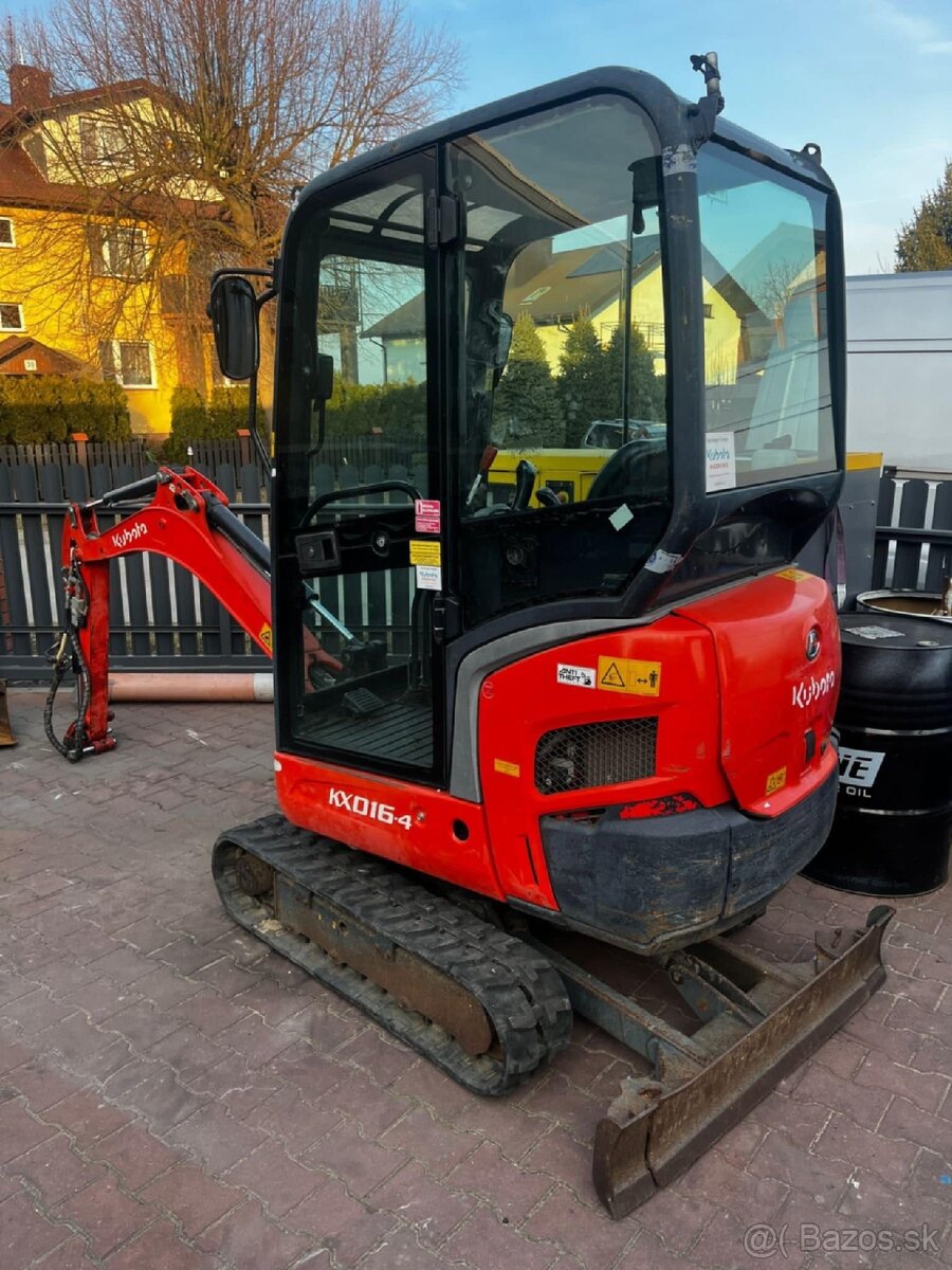 Kubota KX016-4