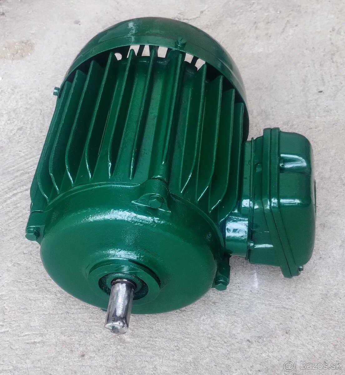 Elektromotor MEZ MOHELNICE 1,1KW