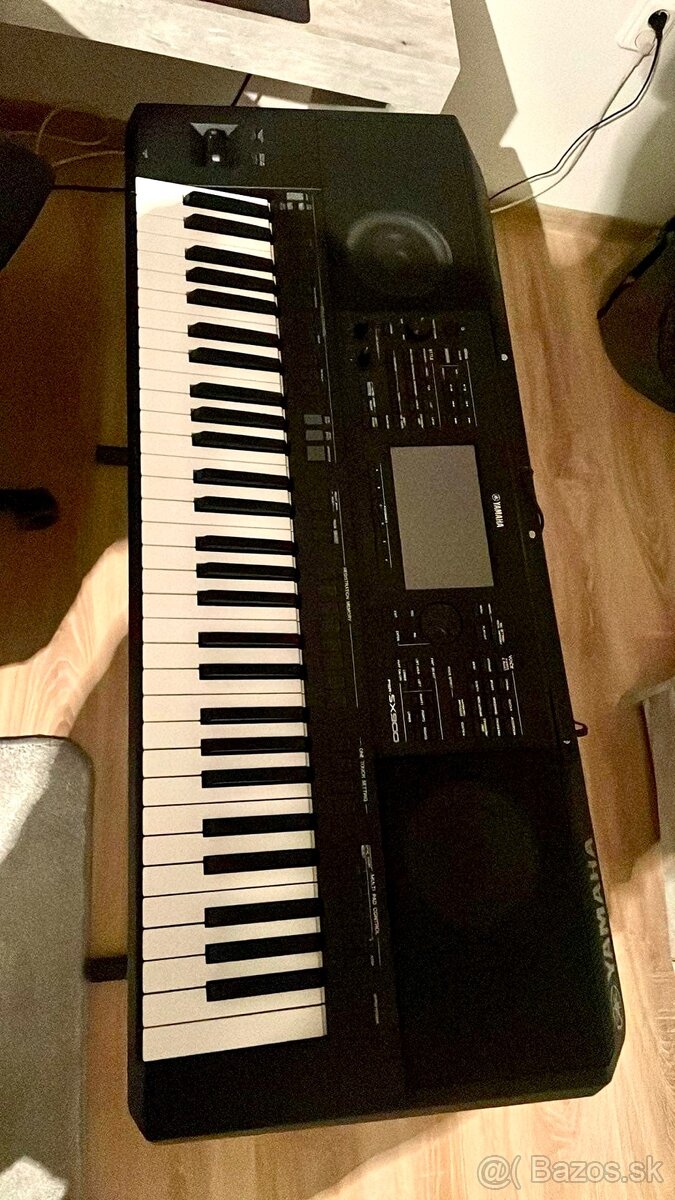 Yamaha PSR-SX 900