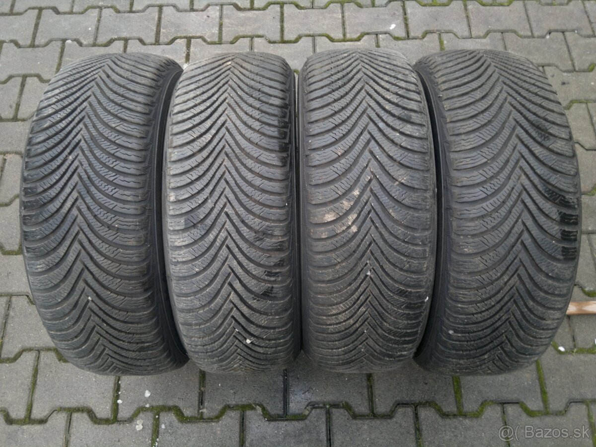 Zimne pneu. Michelin 205/55 r16