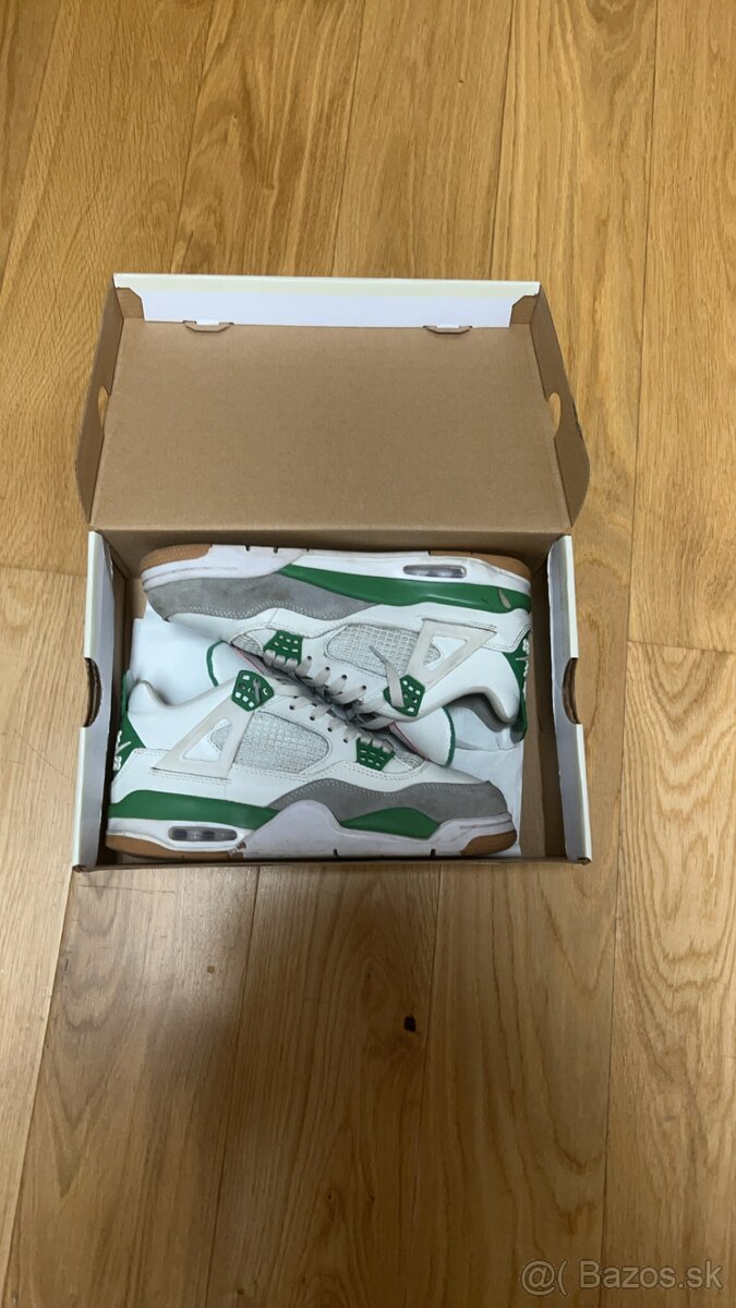 Jordan 4 Pine Green SB (veľkosť 42 26.5cm)