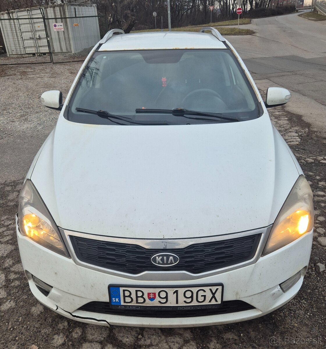 Predám Kia ceed kombi 1,6