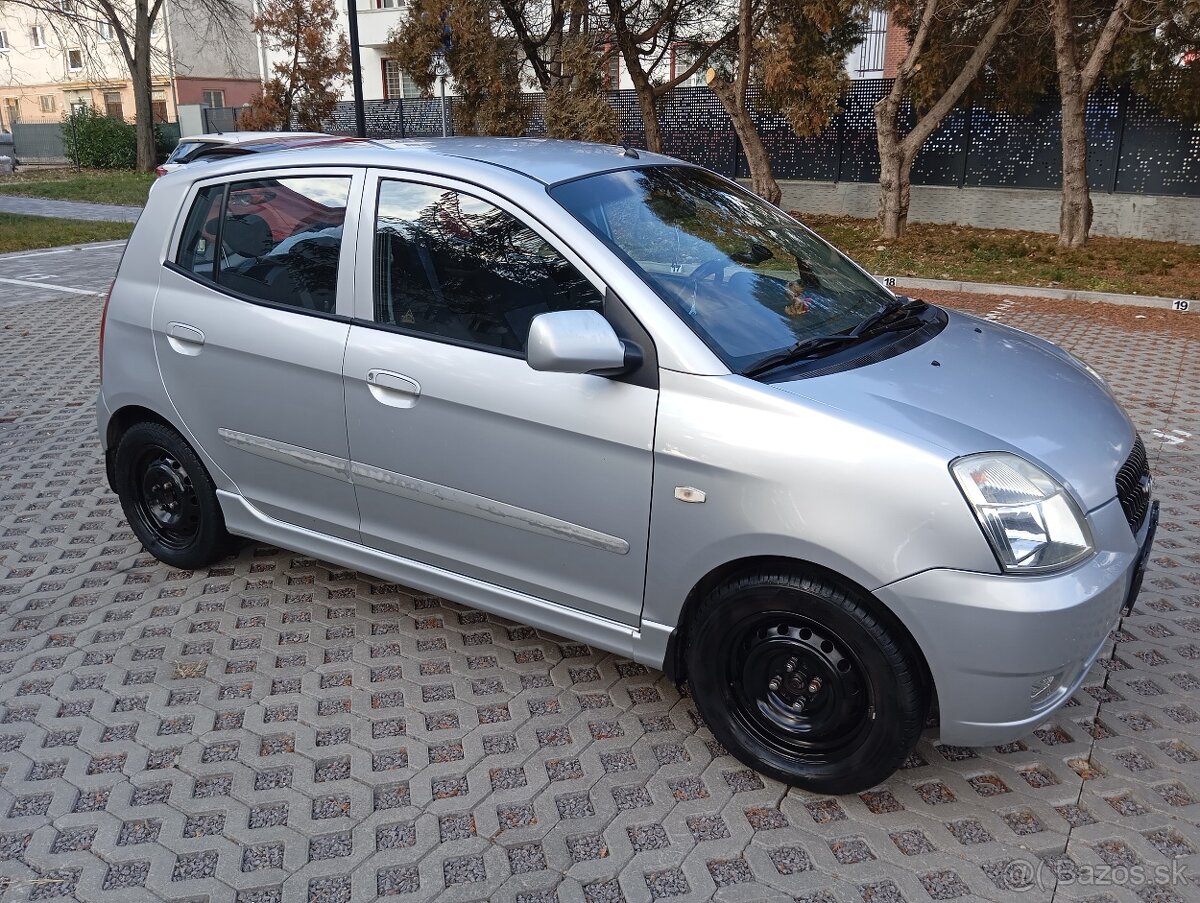 Kia Picanto 1.1 benzín 48kw rok 2004