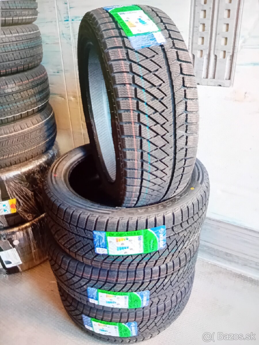 Zimné pneumatiky 245/45R19 XL