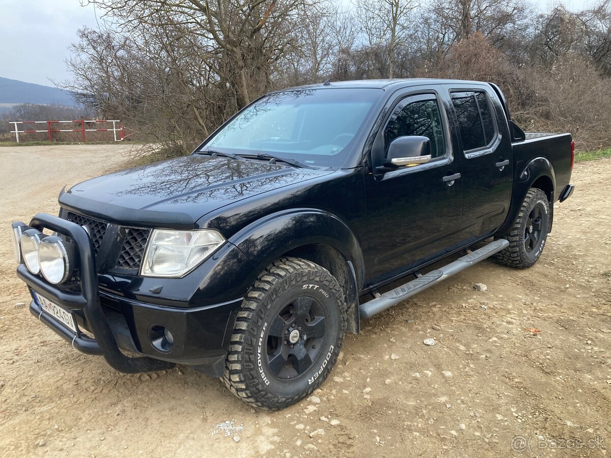 NISSAN NAVARA 2.5 dCi Double Cab 4x4