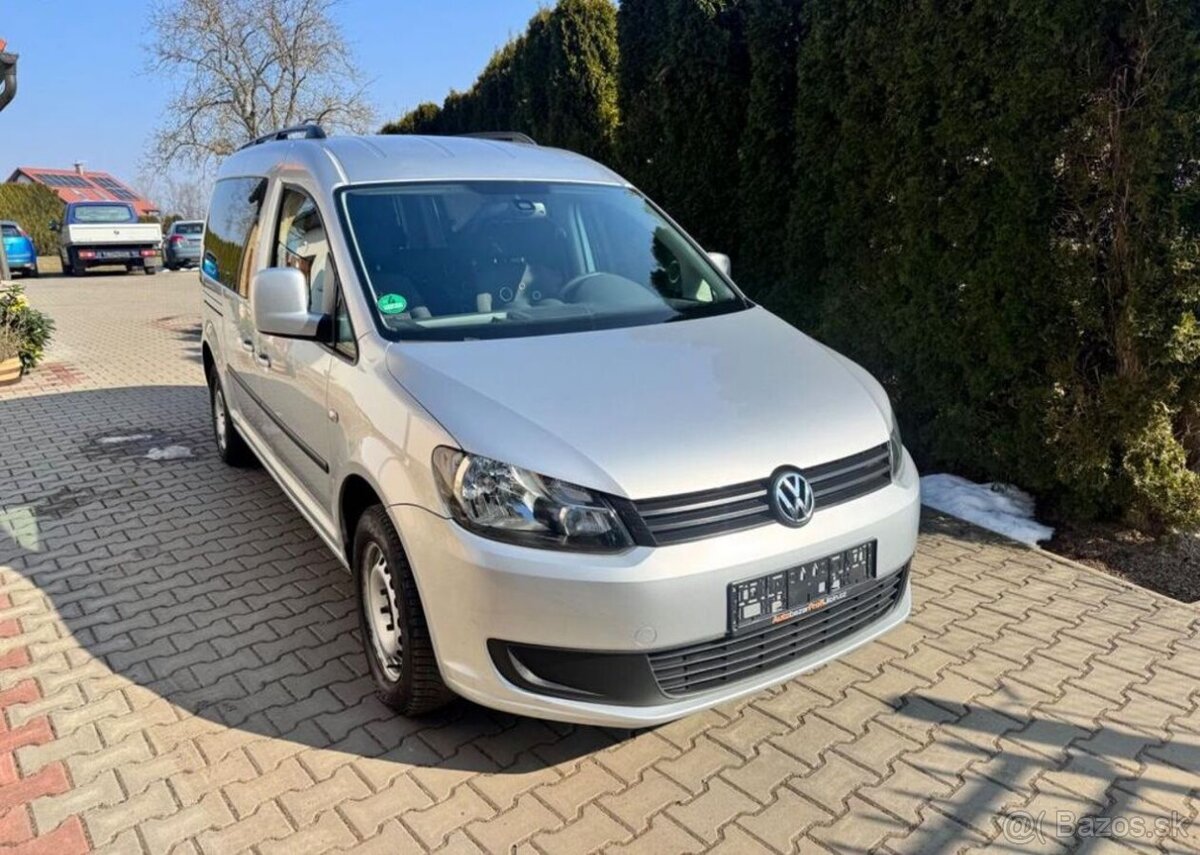 Volkswagen Caddy Maxi 1,6 TDi pravidel.servis nafta manuál