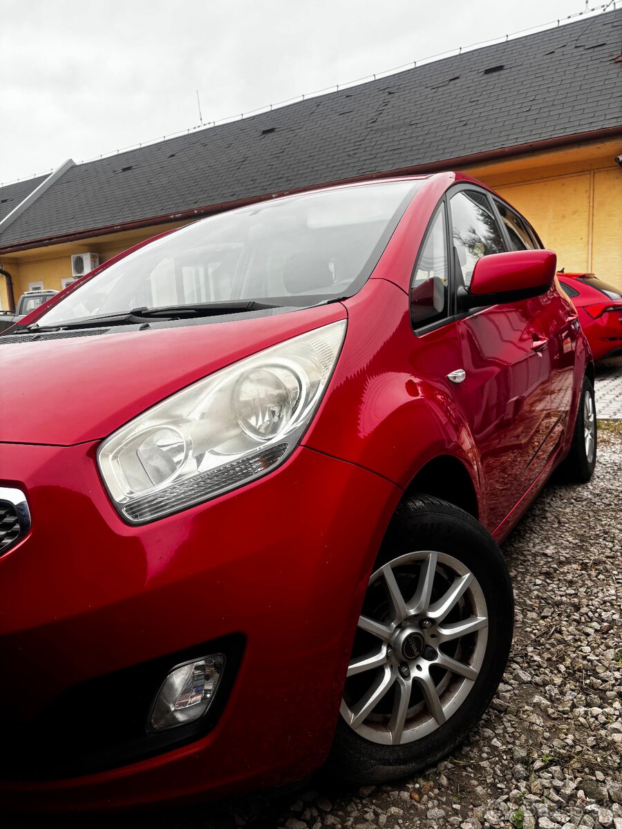 KIA Venga 1.4 66kw benzín