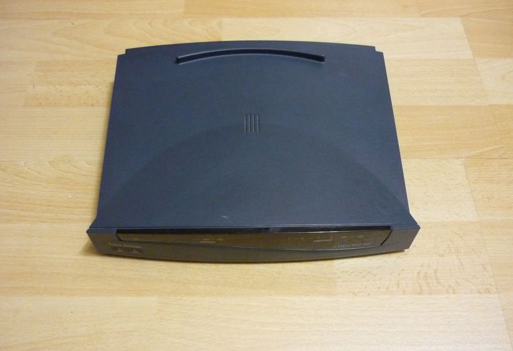 Router Cisco 806