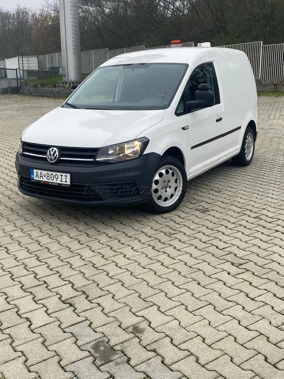 Volkswagen Caddy Combi 2.0 TDI + pojazdná dielňa