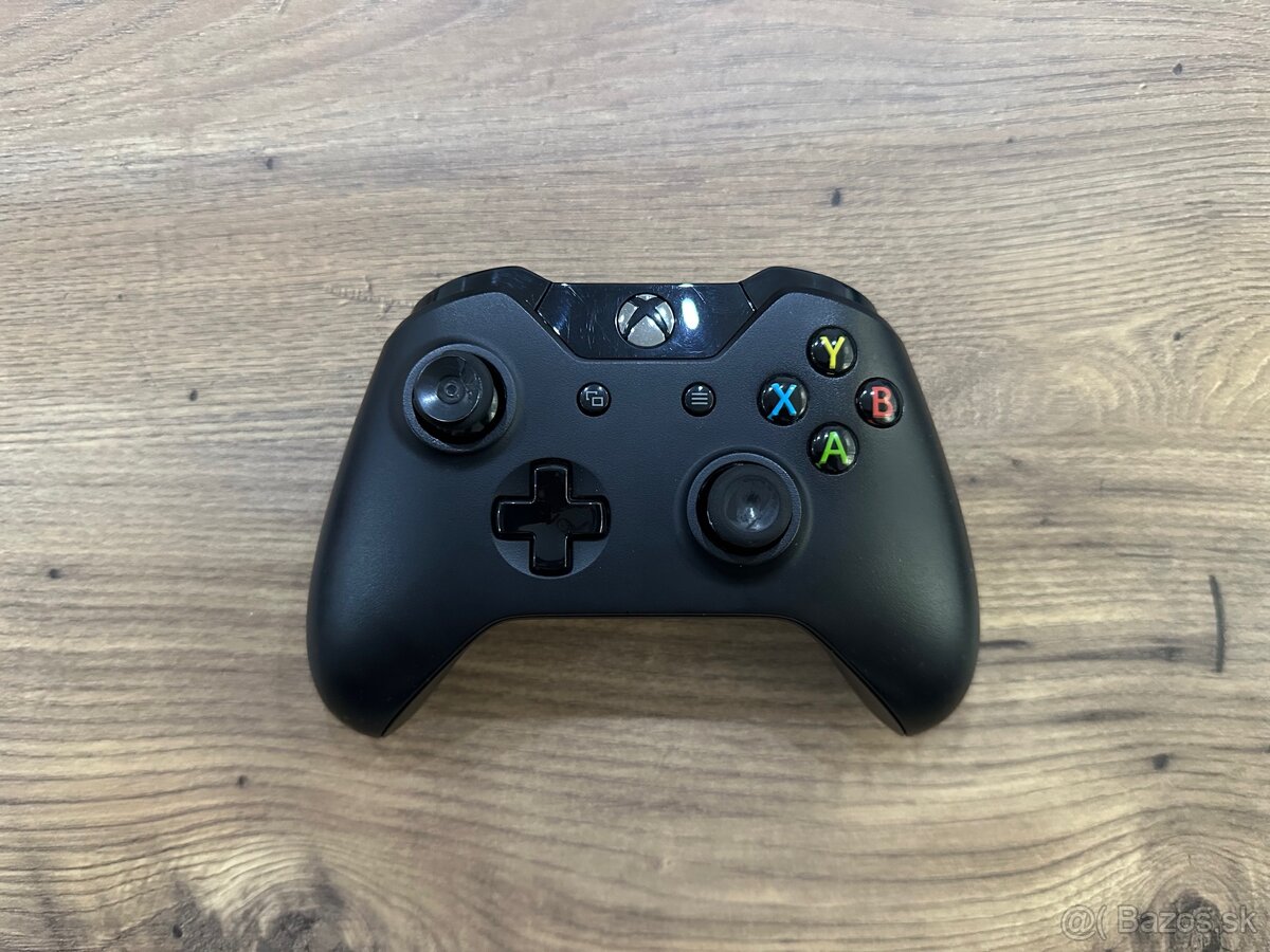 Originál ovládač na Xbox One | Black