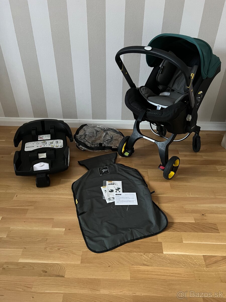 Autosedačka Doona Plus + isofix základňa