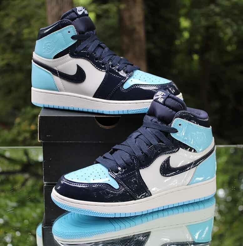 Jordan 1 blue chill