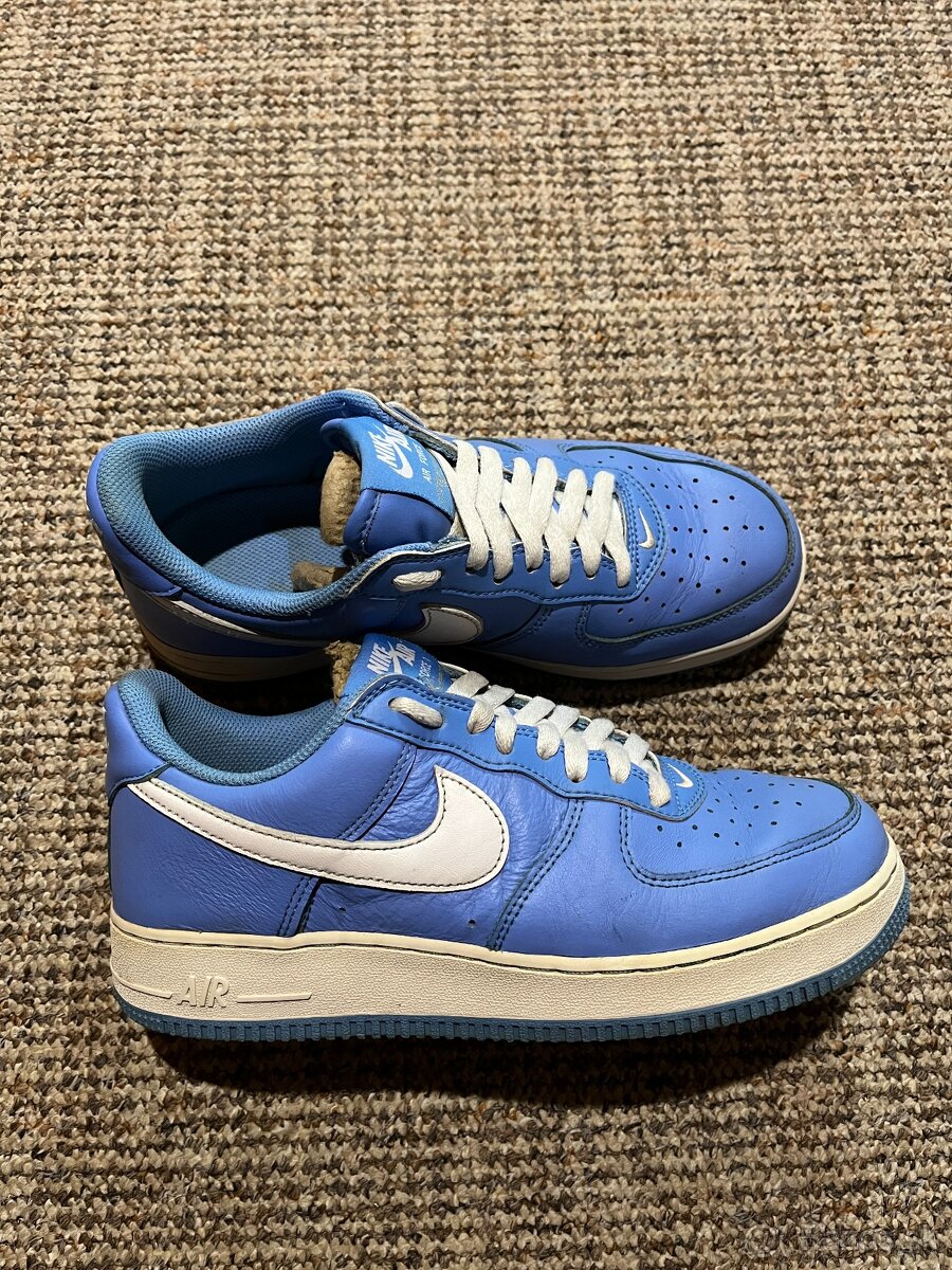 Nike Air Force 1, velikost 41