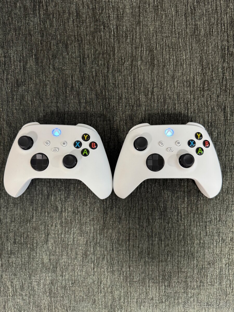 Predám 2ks Xbox Wireless controller/ovladač