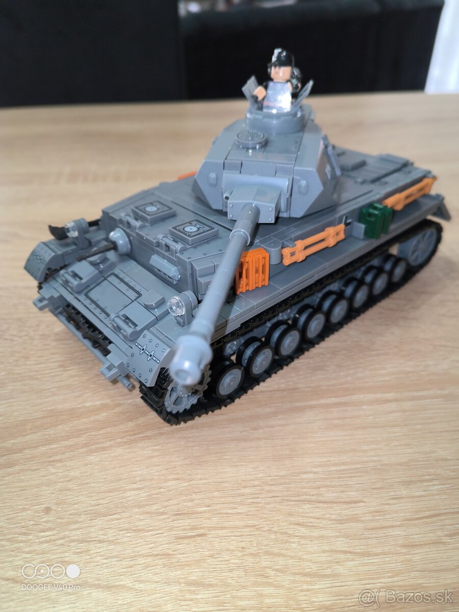 Stavebnica "lego" tanku Panzer IV F2