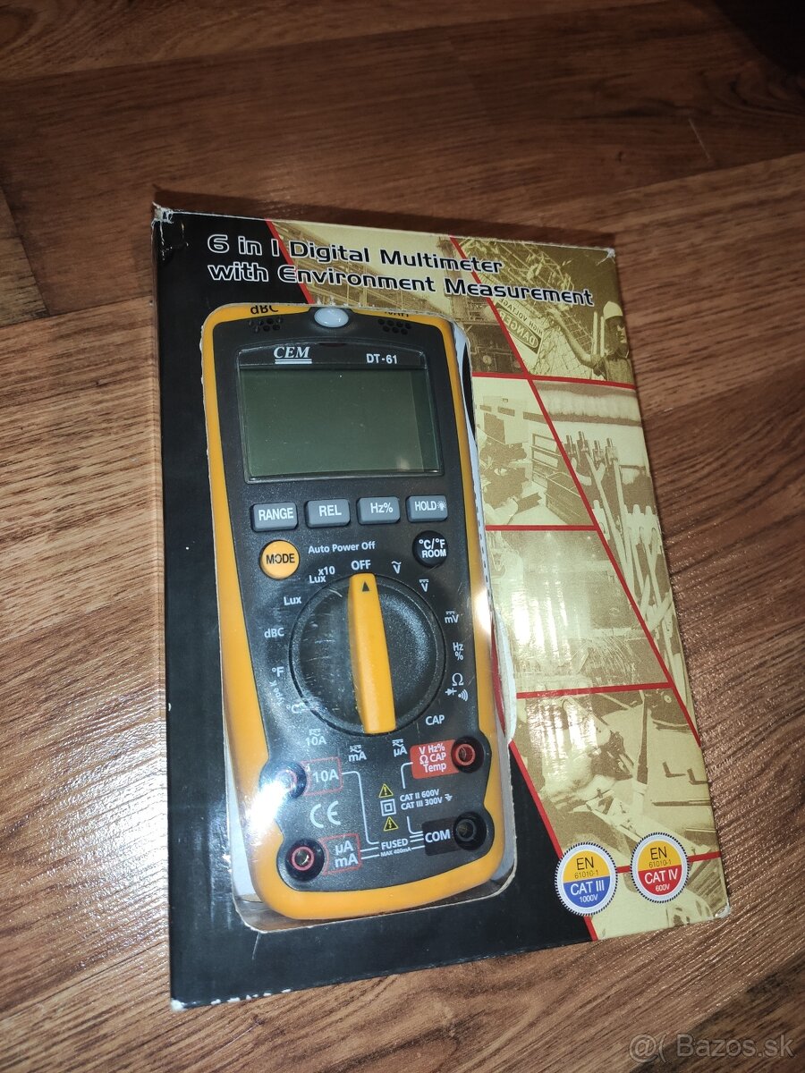 Multimeter CEM DT-61