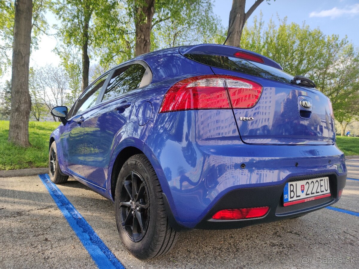 Kia Rio 1.4 CVVT (80 kW)