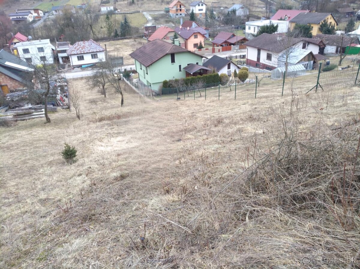 Pozemok na predaj v obci lietava majer