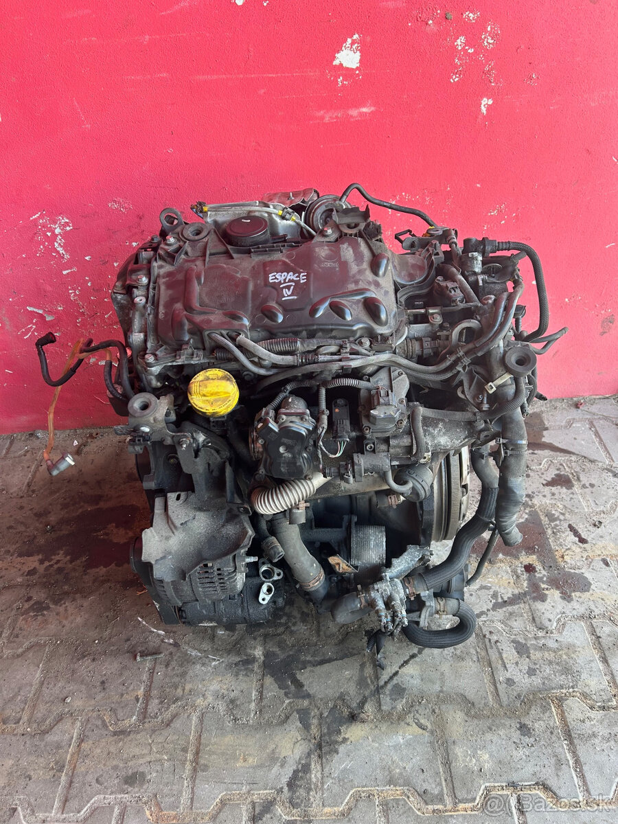 Motor Renault Espace 2,0DCI M9R B8 110KW prodám