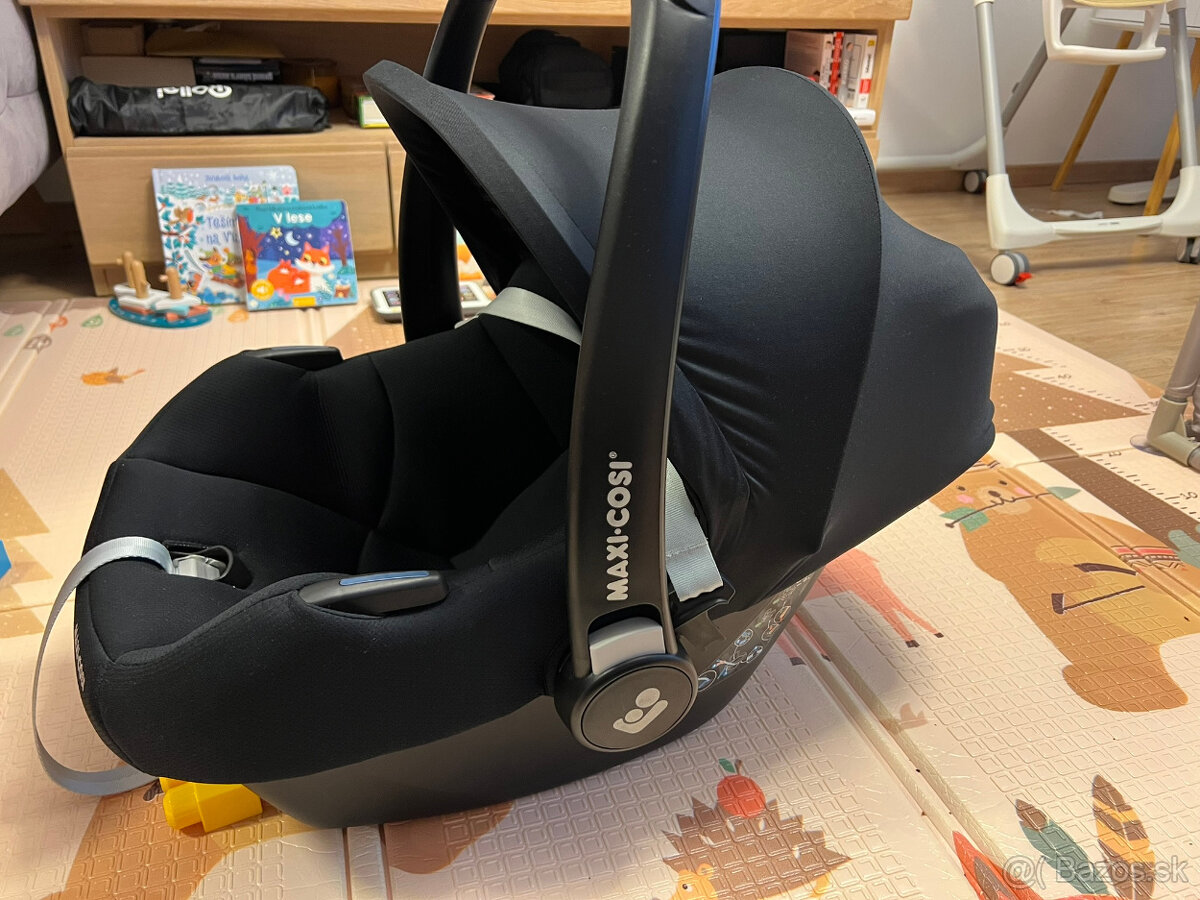 Vajciko Maxi Cosi + zakladna isofix