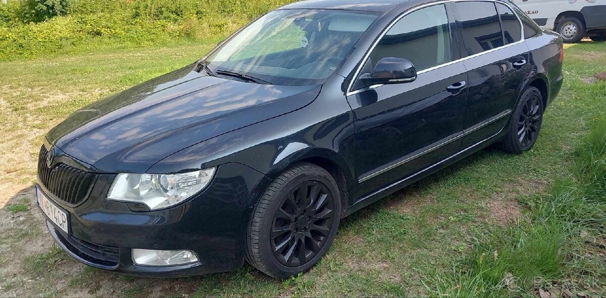 Škoda superb 2 4x4 dsg limuzína