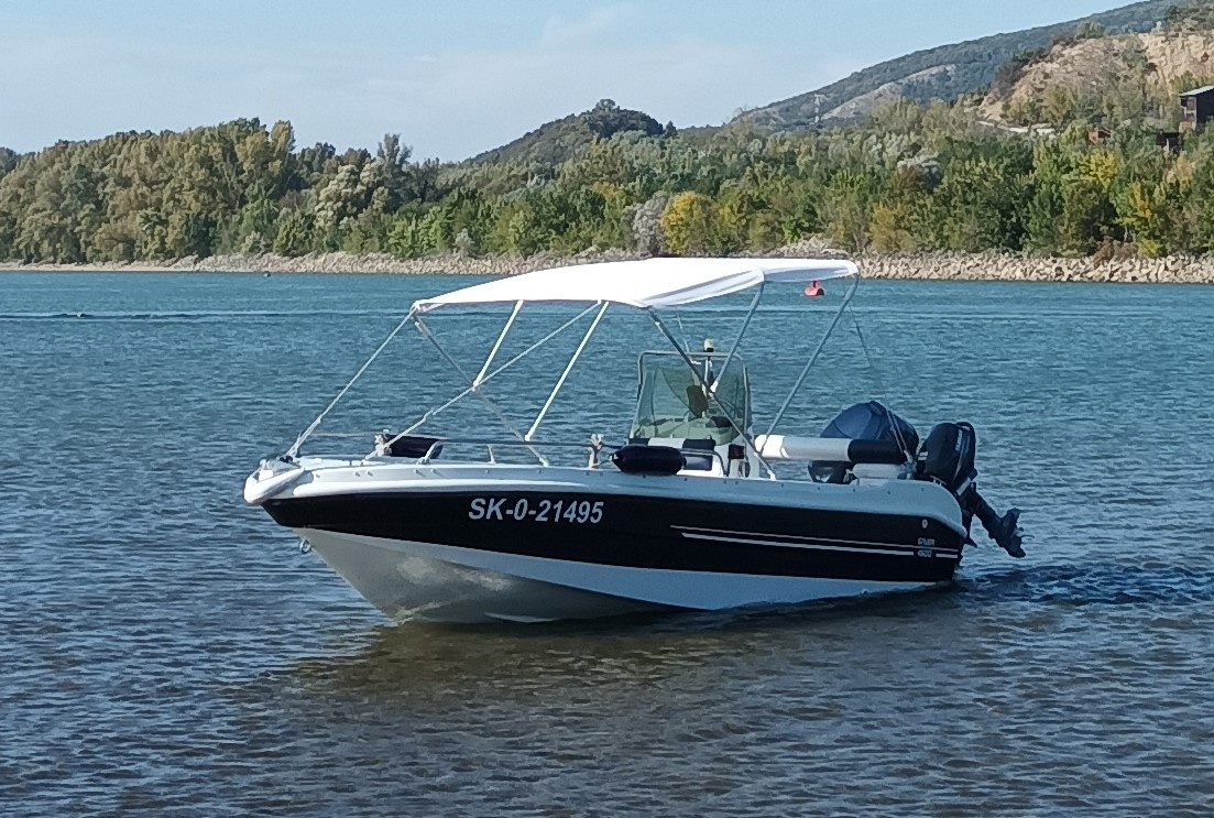 Saver 450 + Yamaha F40 + príves