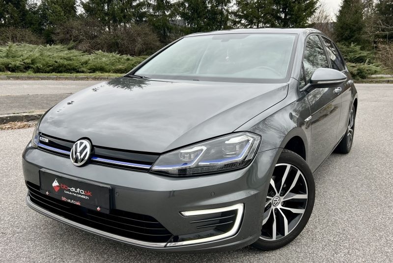 Volkswagen Golf E VIRTUAL KOKPIT TEPELNÉ ČERPADLO