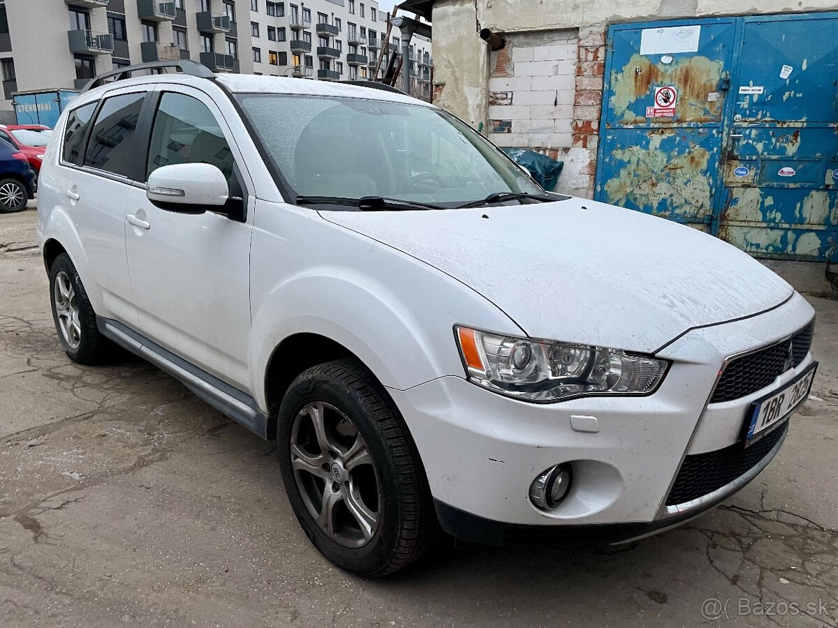 Mitsubishi Outlander 2.2 DI-D 4x4