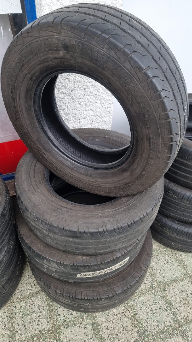 Contimental 225/75r16c letné