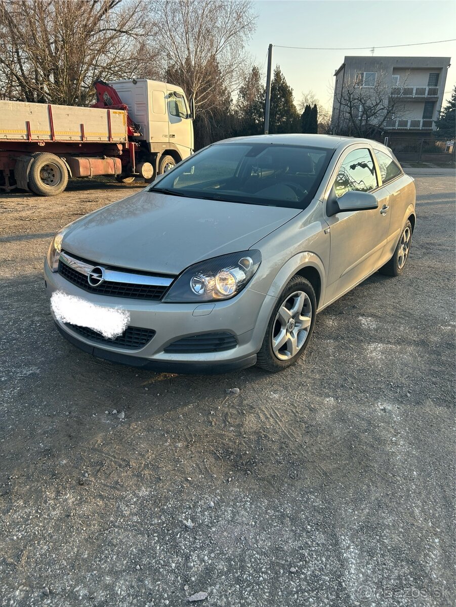 Opel Astra GTC 1.3 2007